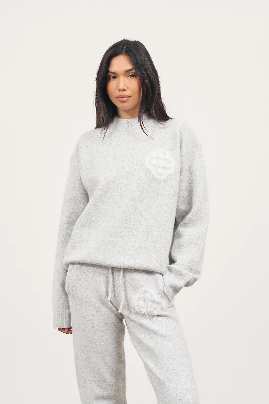 FLUFFY EMBLEM KNITTED CREW - GREY MARL