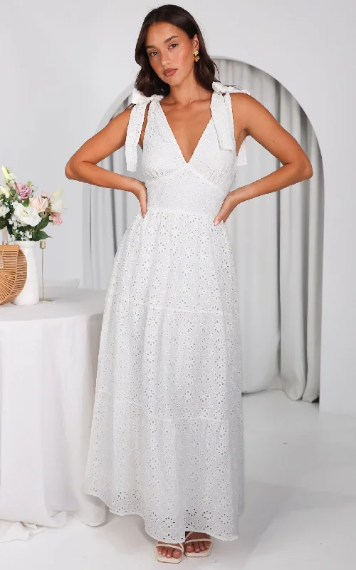 Deal Zone Aretha Maxi Dress - White Eyelet