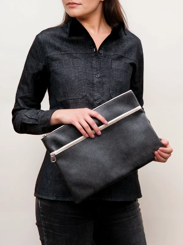 Can't Be Beat Large Essential Flat Pouch