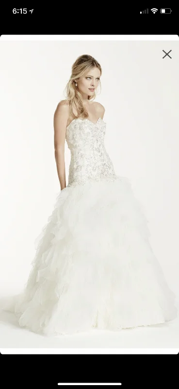 Exclusive Savings David's Bridal Strpls Tulle bg w beaded lace #10012339