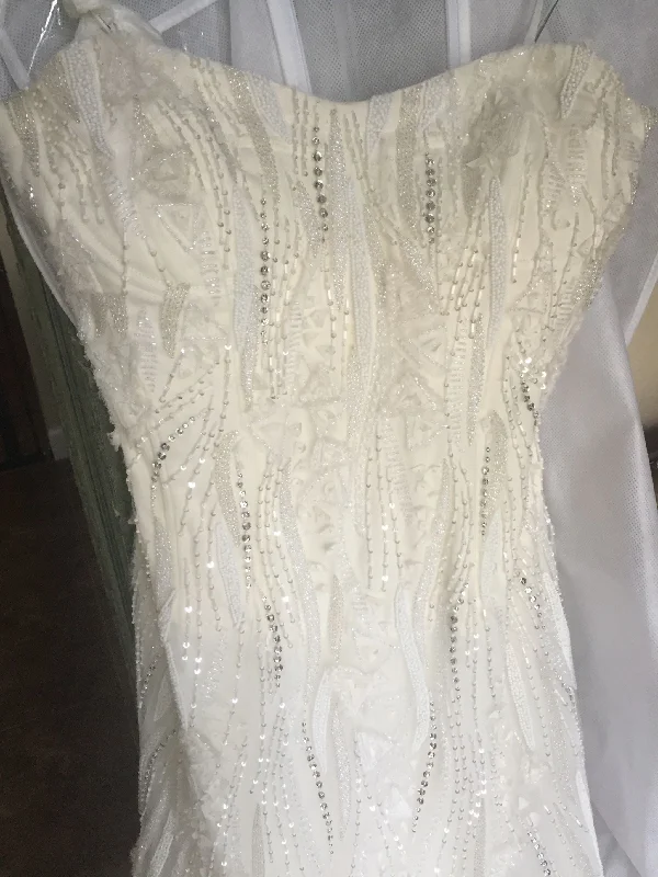 Sale Event Monique Lhuillier Amethyst