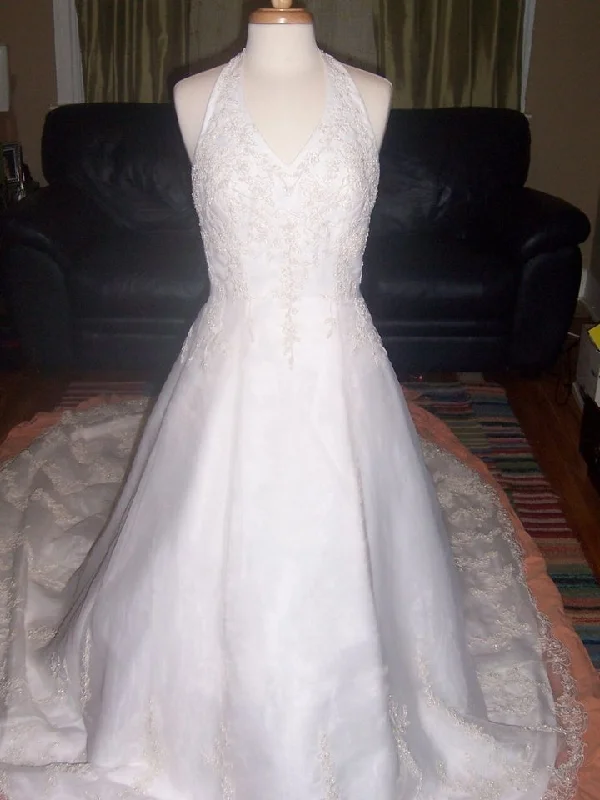 Midnight Madness David's Bridal St. Tropez Stlye# V8046