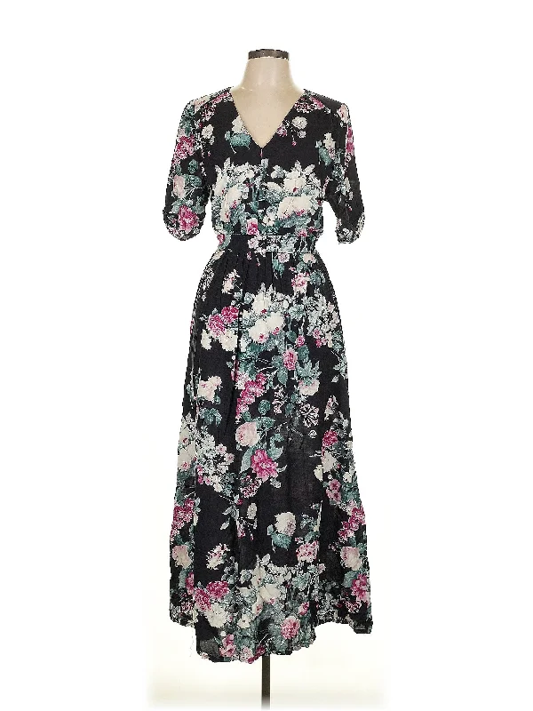Hurry In Casual Dress