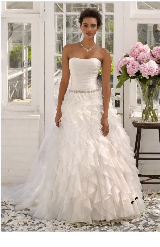Overstock David's Bridal Strapless Organza Ball Gown with Ruffled detail