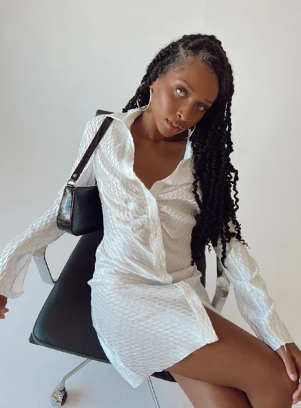Special Buy Annemarie Mini Dress White
