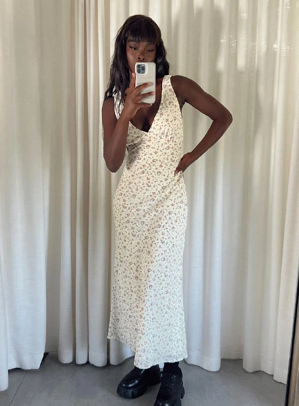 Online Only Nellie Maxi Dress Cream