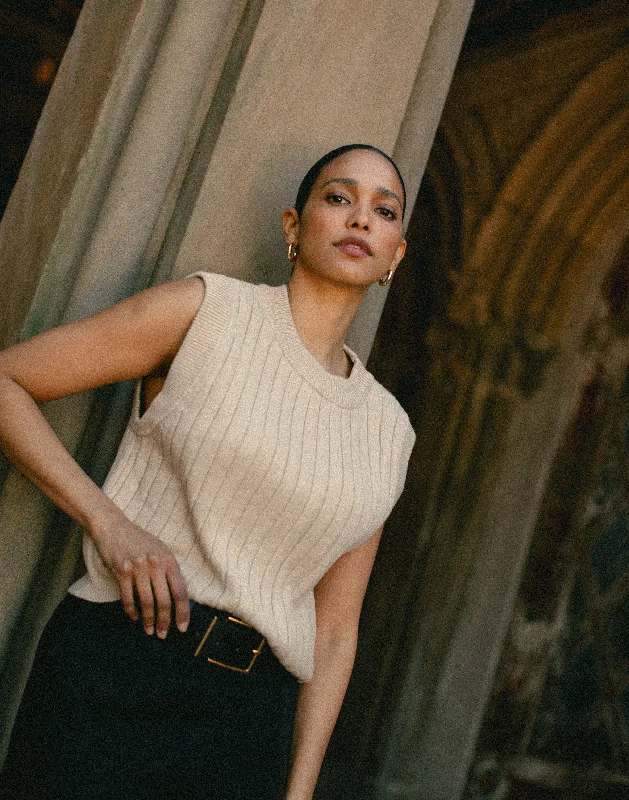 Closeout Delta Vest (Oatmeal)