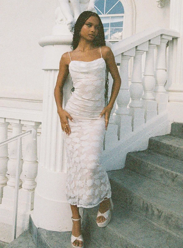 Act Fast Azra Maxi Dress White