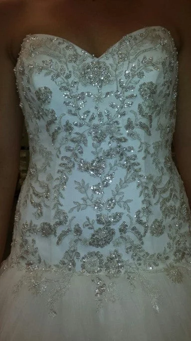 Sale Event David's Bridal Strapless Tulle Wedding Dress with Ruffled Skirt a