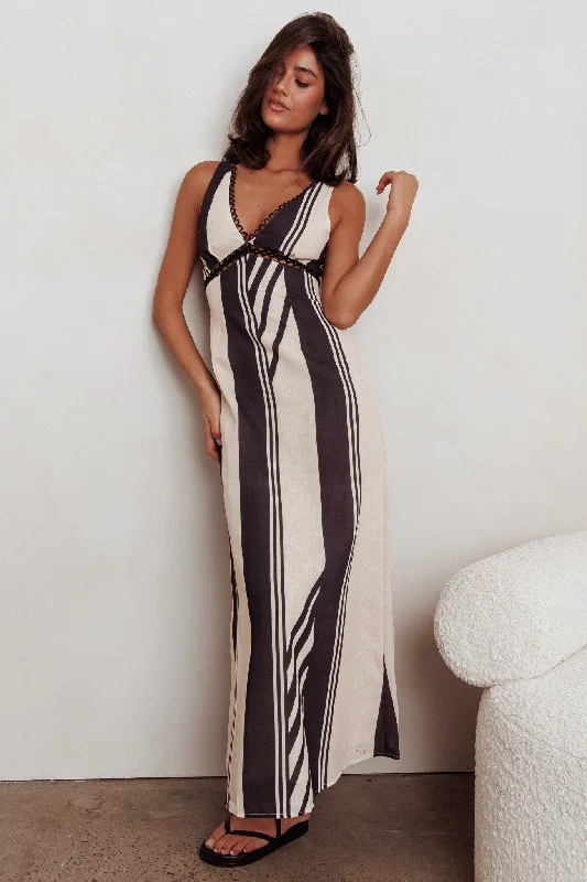 Price Rollback Cambria Sleeveless Striped Maxi Dress Black
