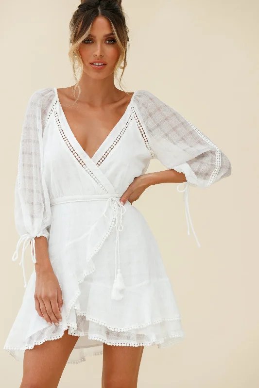 Early Access Wilde Balloon Sleeve Crochet Trim Dress White