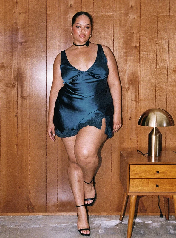 Limited Availability Athenia Mini Dress Navy Curve