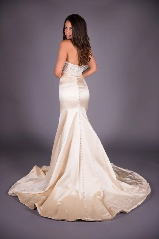 YEAR-End Clearance Monique Lhuillier Antique
