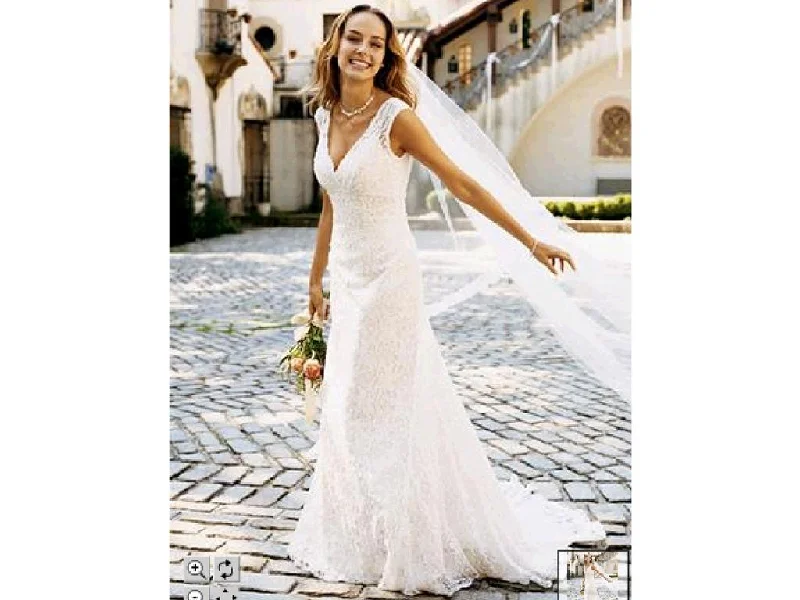 Blowout Deals David's Bridal T9612