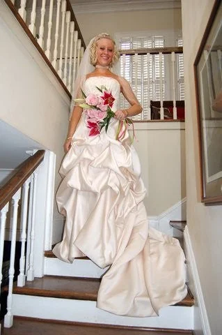 Final Markdown David's Bridal strapless tiered dress