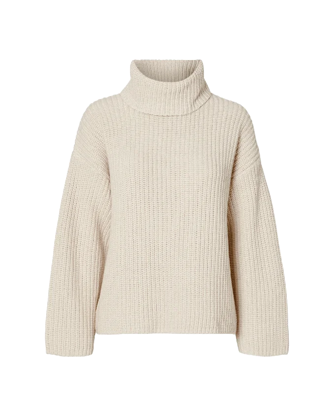 Savings Event Oversized Chunky Knitted Jumper - Cream