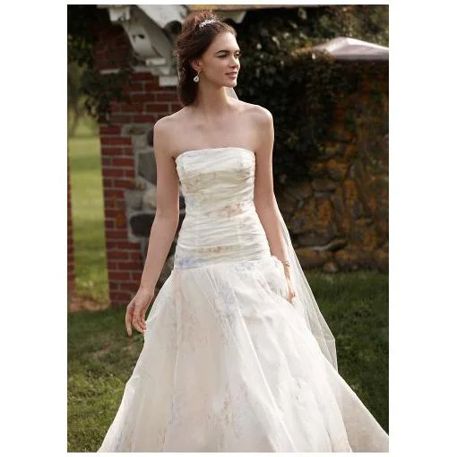 Deal of the Week David's Bridal Strapless Organza Print Ball Gown